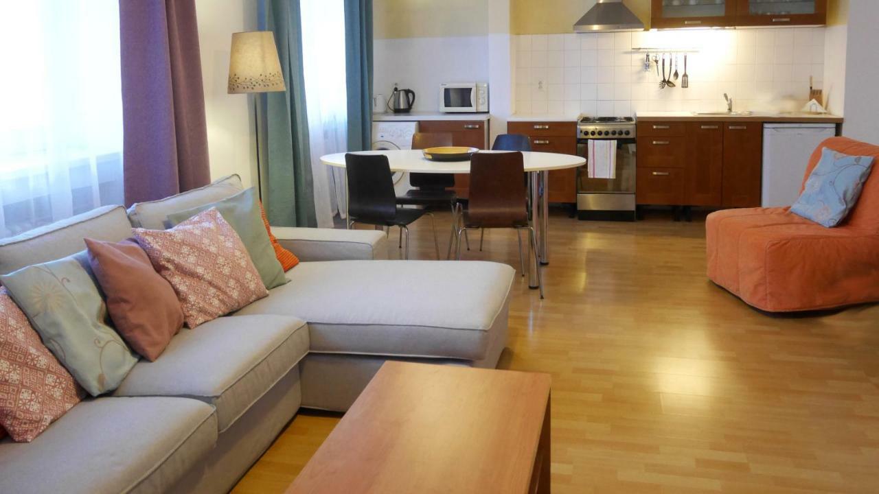 Bratislava Apartments - Lazaretska Bagian luar foto